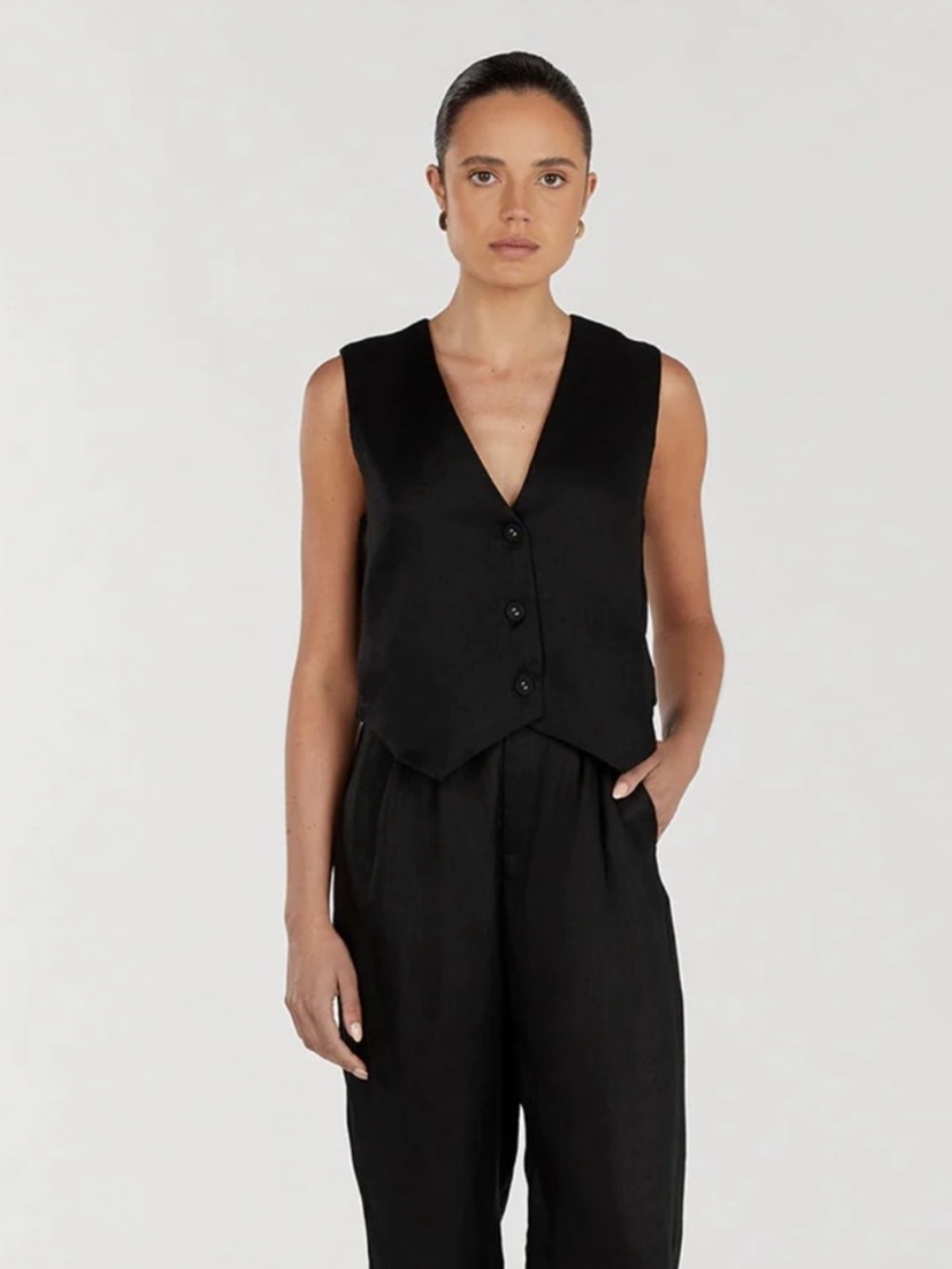 DISSH BANKS BLACK LINEN VEST Size 8